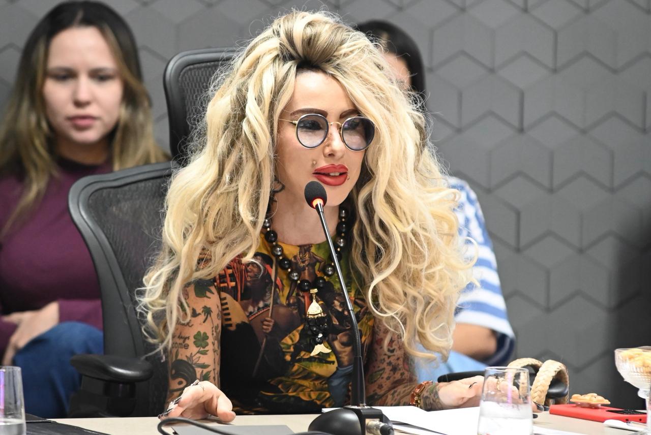 GISELE_MESA TÉC EXPANSÃO_FOTO 6_MARCELLE CRISTINE.jpeg