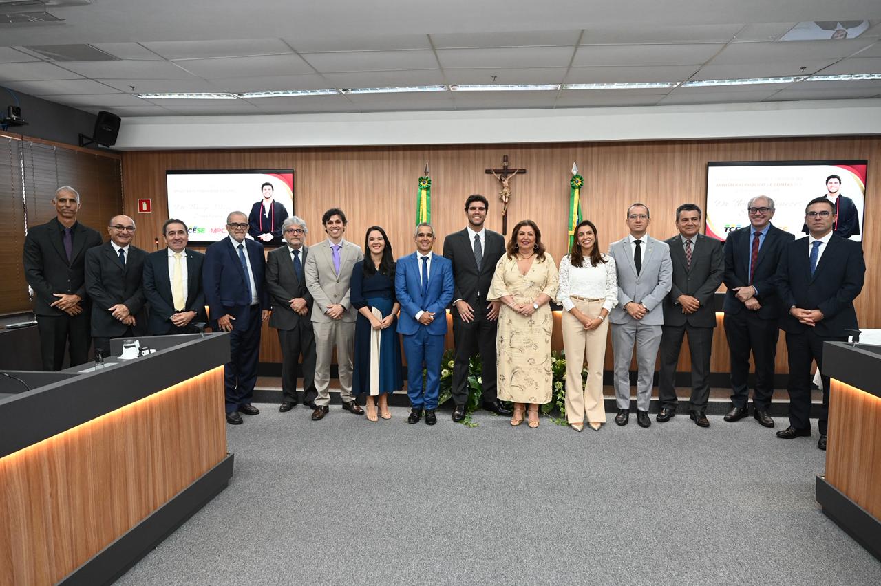 SOLENIDADE POSSE_FOTO_MARCELLE CRISTINE.jpeg