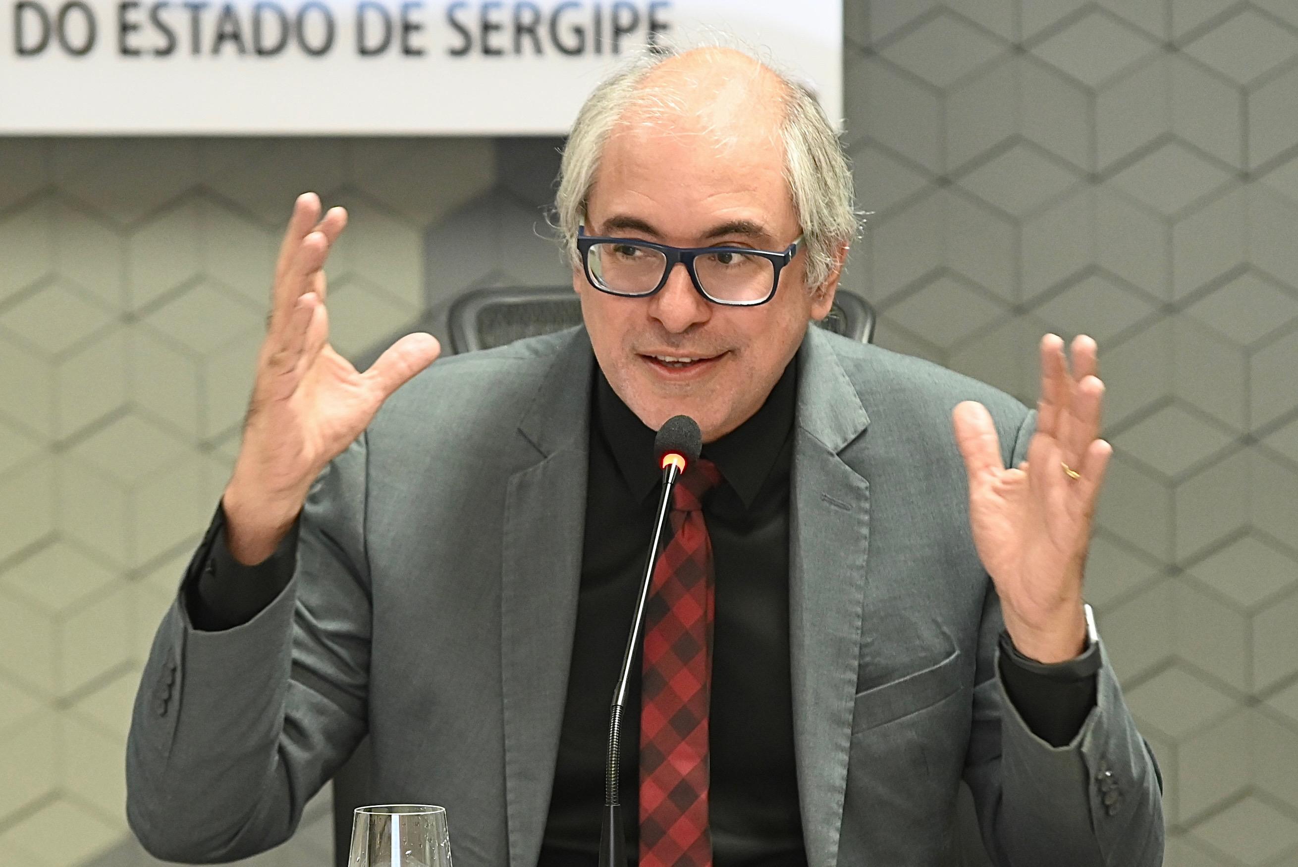 Bandeira de Mello - pacto 07.04.jpeg