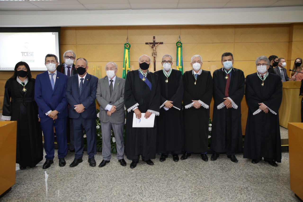 PHOTO-2021-12-10-14-32-16 2.jpg