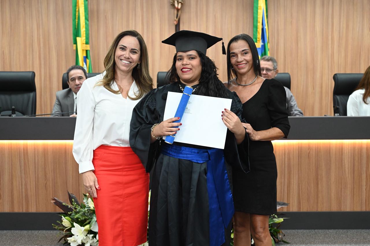 WhatsApp Image 2025-12-18 at 08.11.59.jpeg