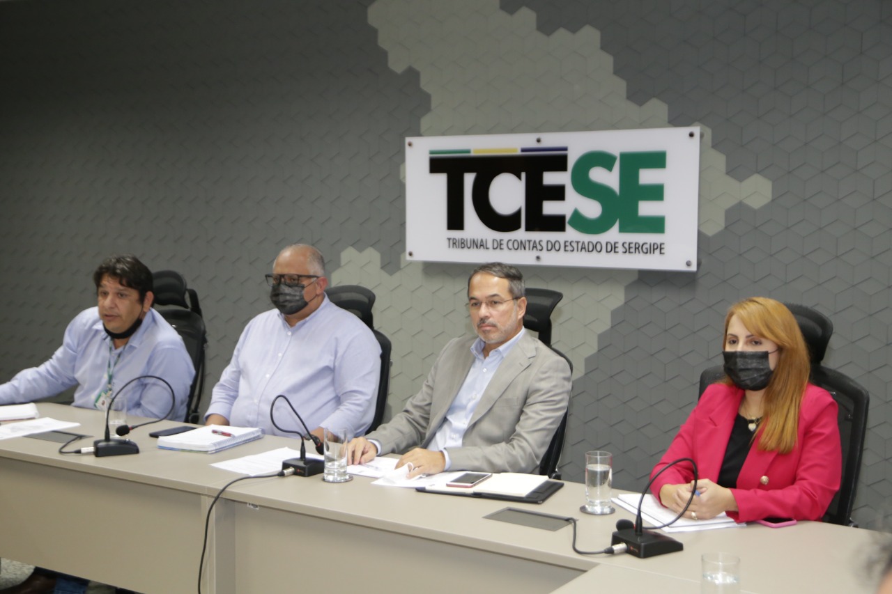 PHOTO-2022-05-17-14-18-24 2.jpg